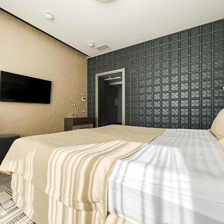 12Th Floor Apartments 오데사 외부 사진