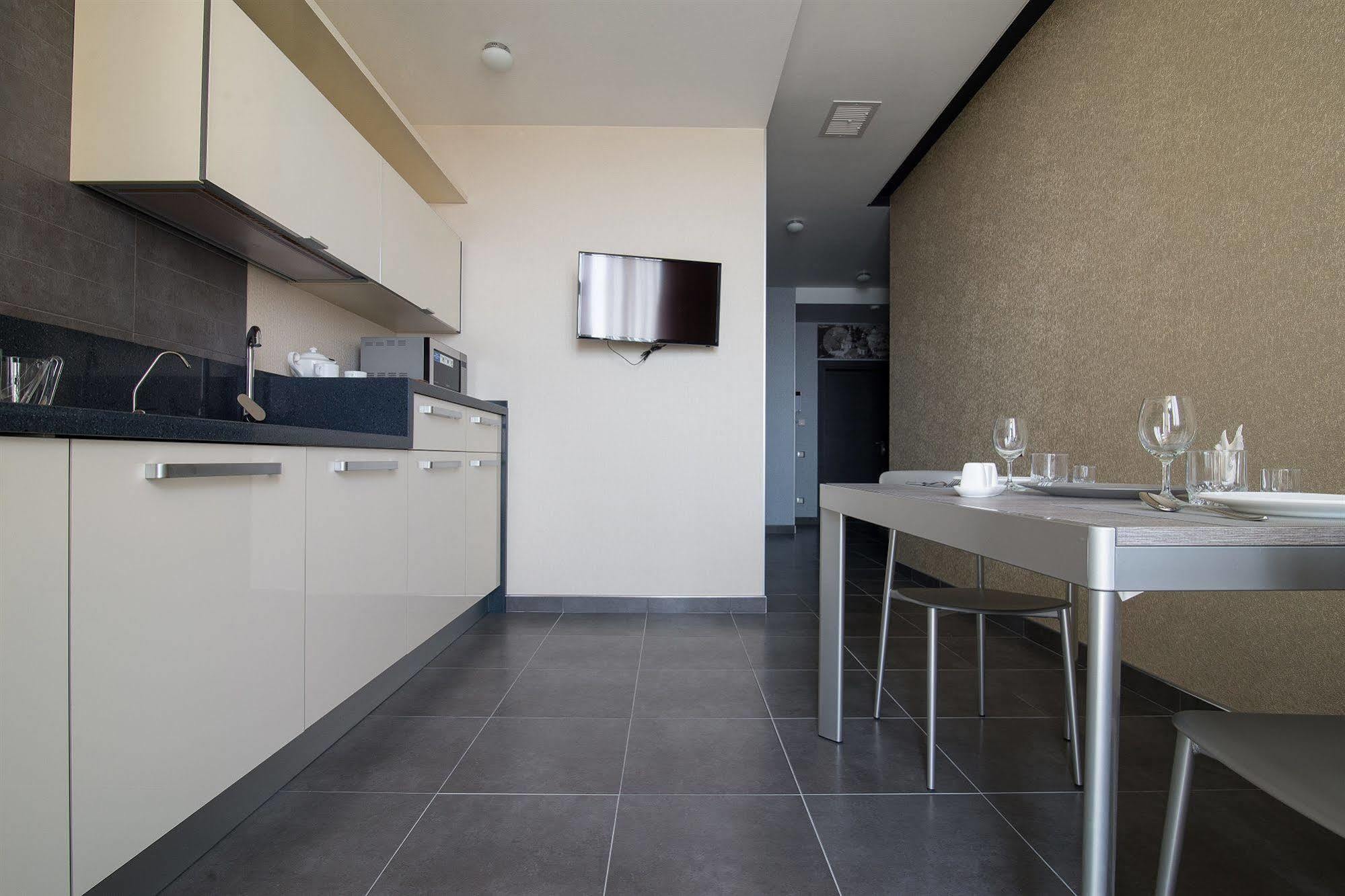 12Th Floor Apartments 오데사 외부 사진